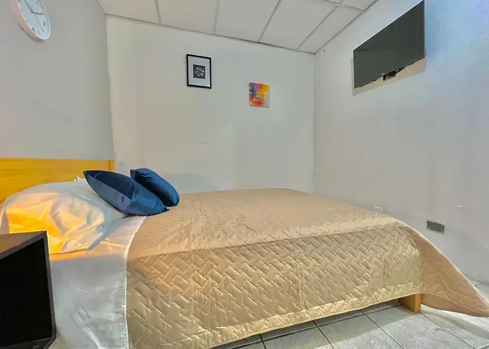 Hotel Citadin Zona 4