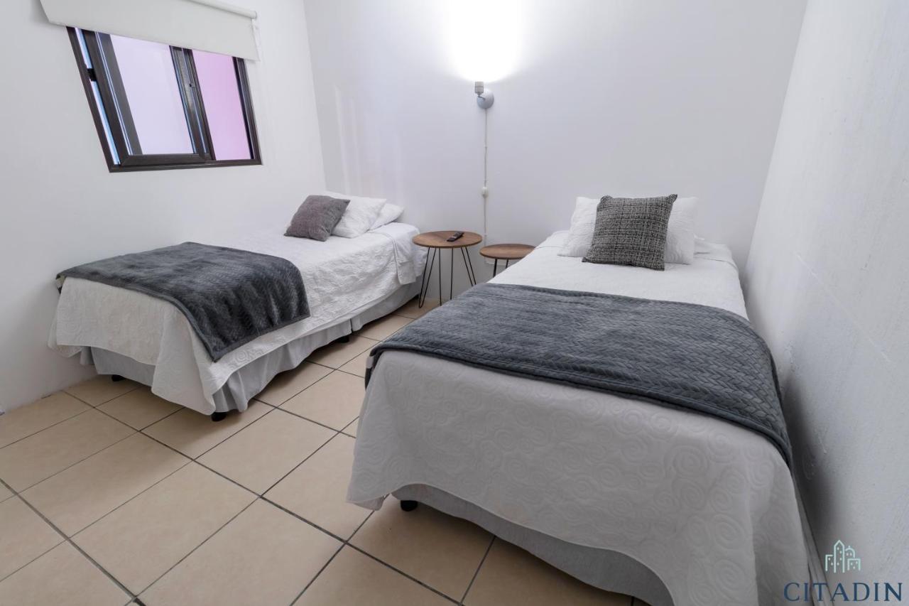 Hotel Citadin Zona 4