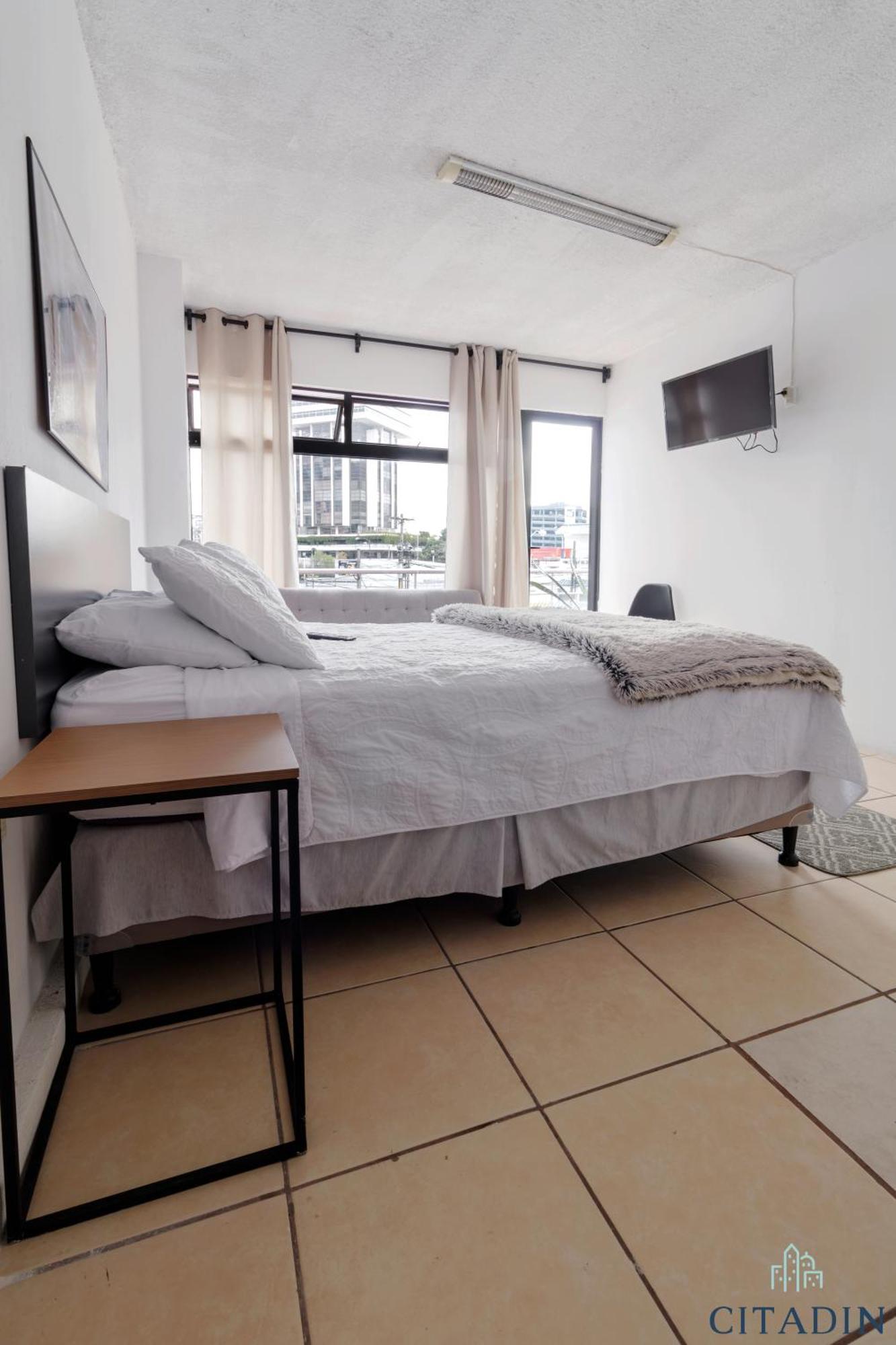 Hotel Citadin Zona 4 2*