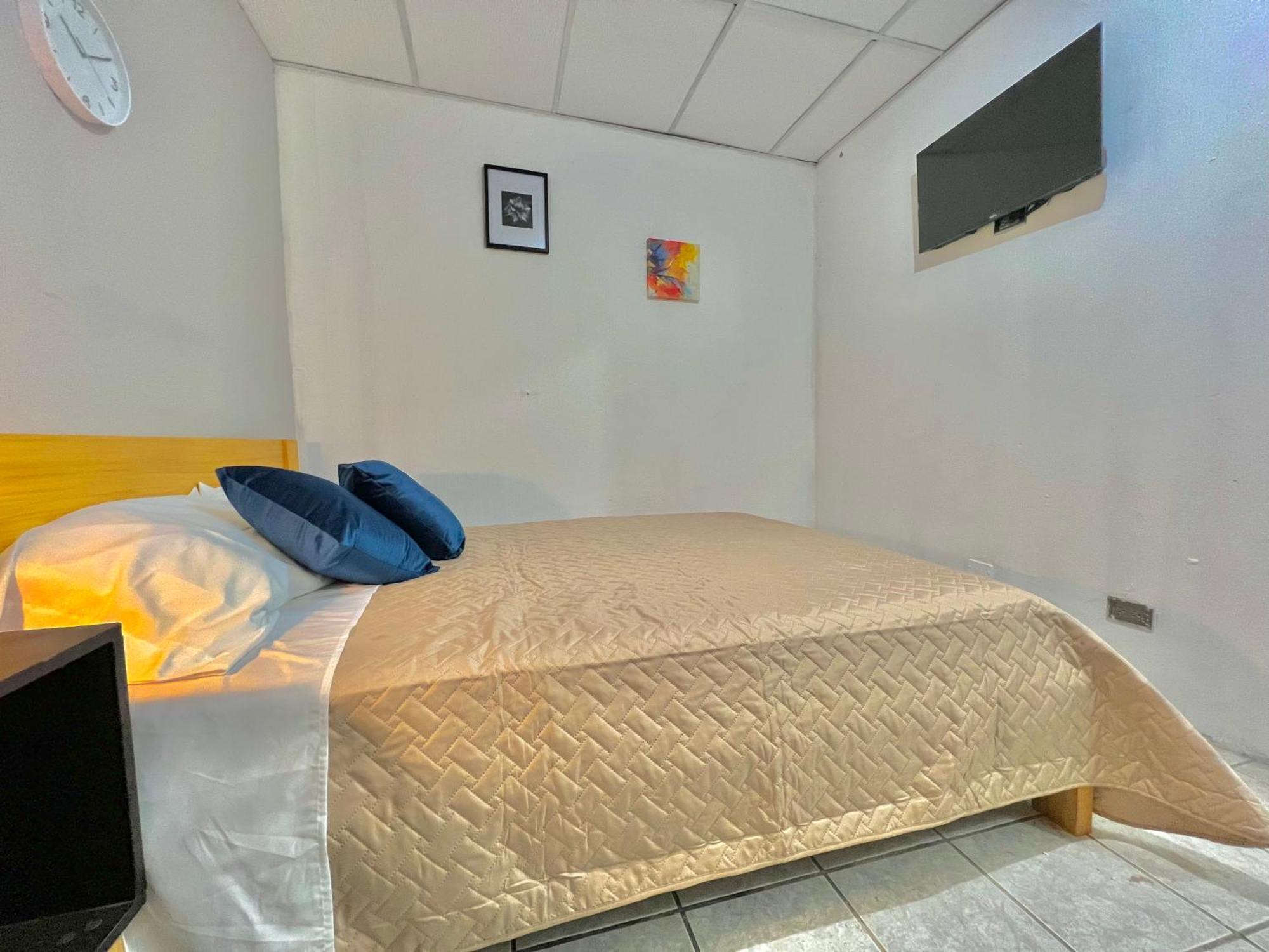 Citadin Zona 4 Hotel
